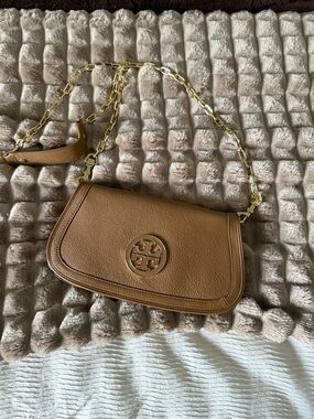 Tory Burch Cognac Leather Shoulder Bag with Gold Chain